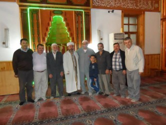 NURETTİN SEZGİN VE EŞİ HACCA GİTTİ
