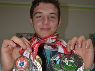 MADALYAYA  DOYMUYOR