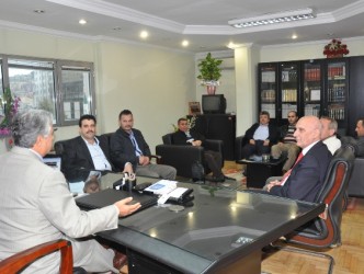 AK PARTİ HEYETİ,  CAMİLER VE DİN GÖREVLİLERİ HAFTASINI KUTLADI