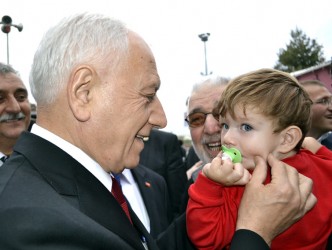 ALAPLI’DA HABERAL SEVGİSİ