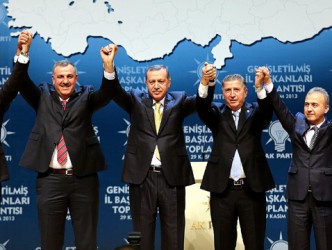 BAŞBAKAN ADAYINI AÇIKLADI