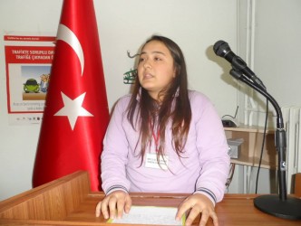 ÖĞRENCİ MECLİSİ BAŞKANINI SEÇTİ