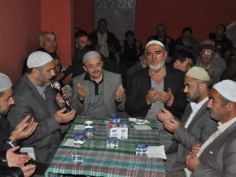 ÖLÜMÜNÜN YEDİNCİ GECESİNDE KURAN OKUNDU