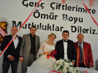 ŞENDOĞAN AİLESİNİN MUTLU GÜNÜ