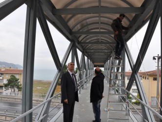 ERDEMYUVA ÜST GEÇİDİ IŞIKLANDIRILIYOR