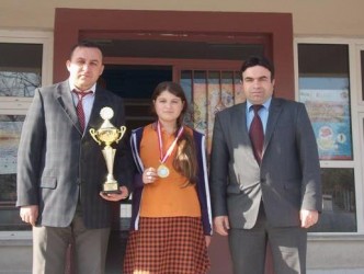 ÇATAK ORTAOKULU ÖĞRENCİSİ SATRANÇTA İL BİRİNCİSİ