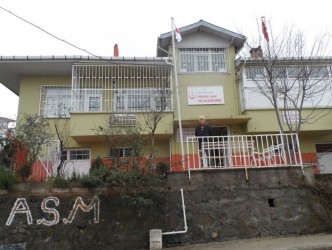 SAĞLIK MERKEZİNİ KENDİ İMKANLARI İLE GÜZELLEŞTİRDİLER