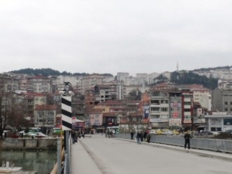 ALAPLI MERKEZ NÜFUSU ARTTI