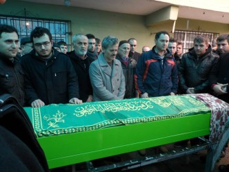 AYŞE DEMİRHAN TOPRAĞA VERİLDİ