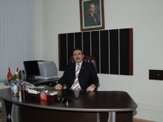 ALAPLI ESKİ KAYMAKAMI ERGENOĞLU  İÇİŞLERİ GENEL SEKRETERİ