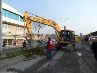 YENİ DÜKKANLARDA ÇEVRE DÜZENLEMESİ BAŞLADI