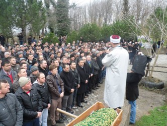MUHARREM ATAR GÖZYAŞLARI İLE TOPRAĞA VERİLDİ