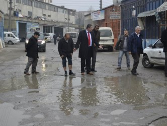 TEKİN: “SANAYİ ESNAFI ÇİLE ÇEKİYOR”