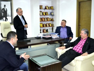 ÇİMENOĞLU’NA TOPTAN DESTEK
