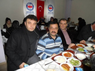 ALAPLI EĞİTİM BİR SEN’DEN KAYNAŞMA YEMEĞİ