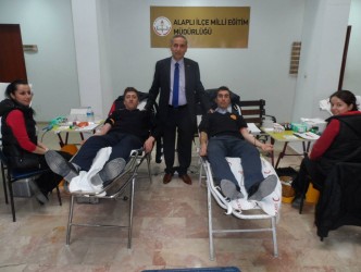 VERGİ HAFTASINDA KAN BAĞIŞI DÜZENLENDİ