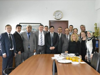 DOĞUM GÜNÜ SÜRPRİZİ YAPTILAR