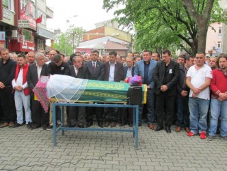 ŞEYDA AYDIN GÖZYAŞLARI İLE TOPRAĞA VERİLDİ
