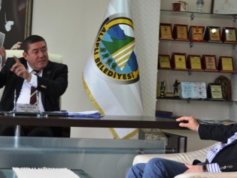 ESNAF,ESNAF DOLAŞIR BU YOLU AÇARIZ…..