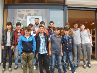 HAK-BİR-SEN 13 ÖĞRENCİYE GİYİM YARDIMI YAPTI