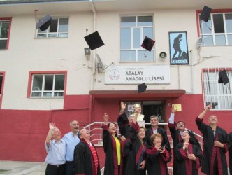 35 YIL SONRA KEP GİYDİLER