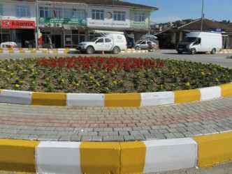GÜZELLEŞTİRME ÇALIŞMALARI DEVAM EDİYOR