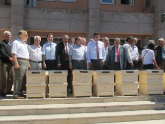 ORGANİK BAL İÇİN KOVAN DAĞITILDI