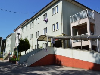 DEVLET HASTANESİ KADERİNE TERK EDİLDİ