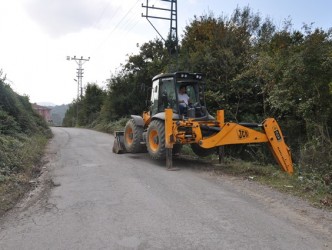 BELEDİYE GÜMELİ SOKAKTA ÇALIŞMAYA BAŞLADI