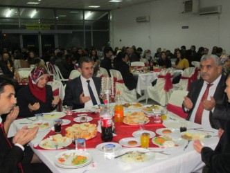 ÖĞRETMENLER GÜNÜNDE ÖĞRETMENLERE YEMEK