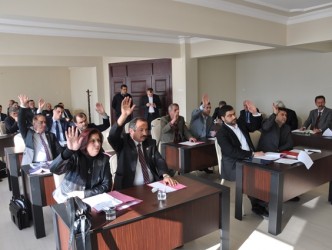 BELEDİYE MECLİSİ İLK OTURUMU TAMAMLANDI