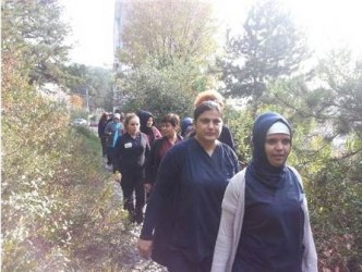 DİYABET İÇİN YÜRÜYÜŞ YAPTILAR