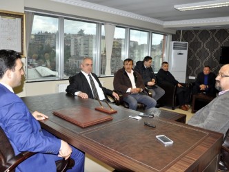THK BAŞKANINDAN AK PARTİYE ZİYARET