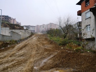 ÖĞRENCİLERİ SEVİNDİRECEK YOL
