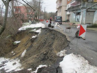 YEDİGELLİ KÖYÜNDE HEYELAN