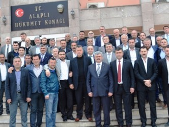 ALAPLI EVLADINA SAHİP ÇIKIYOR…..
