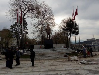 ATATÜRK ANITI BAYRAMA KADAR  TAMAMLANACAK