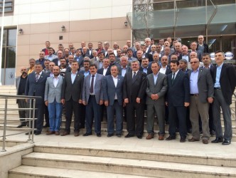 AK PARTİ MUHTARLARLA BULUŞTU