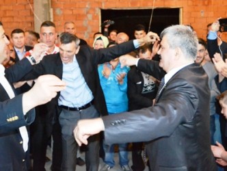 AK PARTİ KÖYLERDE ÇOK GÜÇLÜ…