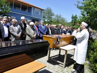 ÇATUROĞLU ACILARA ORTAK OLDU