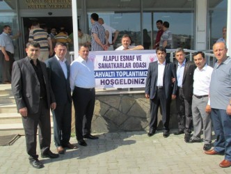 ESNAF ODASI ÜYELERİNE KAHVALTI VERECEK