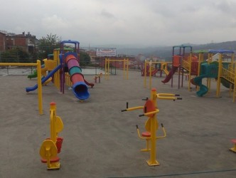 500 BİN LİRALIK PARK HİBE OLARAK YAPILDI