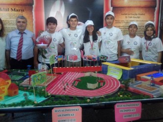 ALAPLI ANADOLU LİSESİNDE TÜBİTAK FUARI