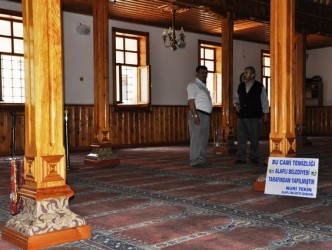 CAMİLERDE RAMAZAN TEMİZLİĞİ