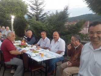 ÇAMLICA YURDUNDA İFTAR YEMEĞİ VERİLDİ