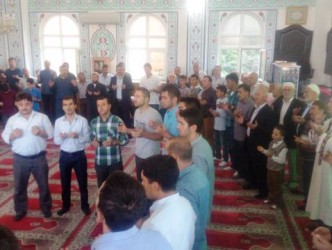 CAMİDE BAYRAMLAŞTILAR