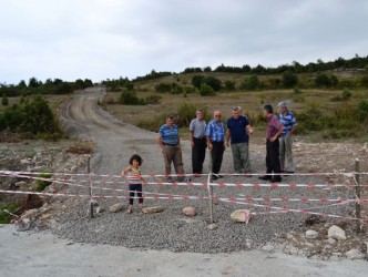 EREĞLİ BELEDİYESİ VATANDAŞIN ARAZİSİNDEN YOL GEÇİRDİ