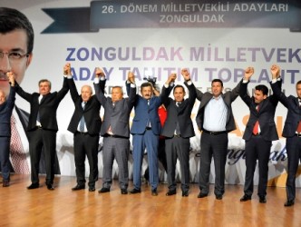 AK PARTİ EREĞLİ’DE GÖVDE GÖSTERİSİ YAPTI