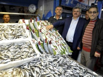 ÇATUROĞLU, “HAYIRCILARLA, ŞART SUNANLARLA BİZİ UĞRAŞTIRMAYIN”