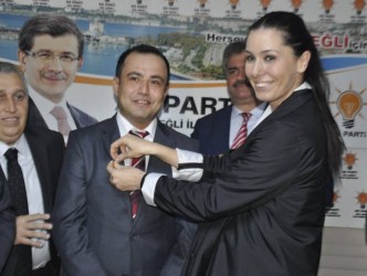 CHP’DEN İSTİFA ETTİ AK PARTİYE GEÇTİ